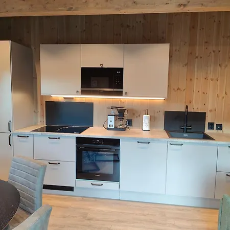 Apartamento Nye Pa Blomberg I
